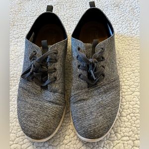Tom’s mens canvas shoes